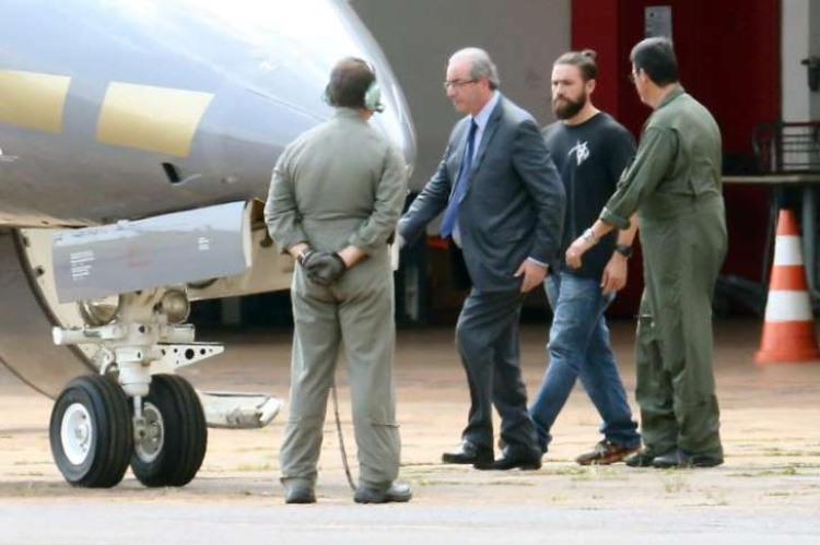 Foto: André Dusek/Estadão / Cunha é preso