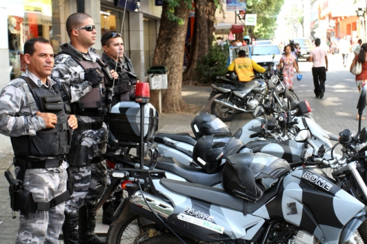 Trabalho da polícia garante a segurança da população (Foto:Arquivo CCom) 