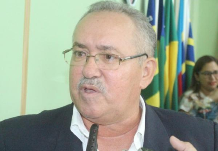 TRE mantém cassação do prefeito Nivardo Silvino