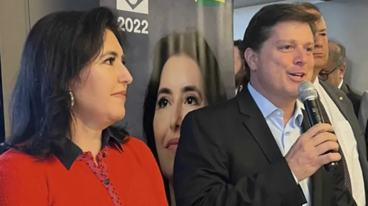 A ministra Simone Tebet e o presidente do MDB, deputado Baleia Rossi (@simonetebet/Instagram) 